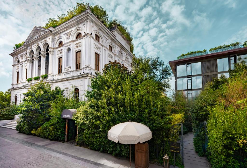 Soho House Istanbul Havalimanı Transferi